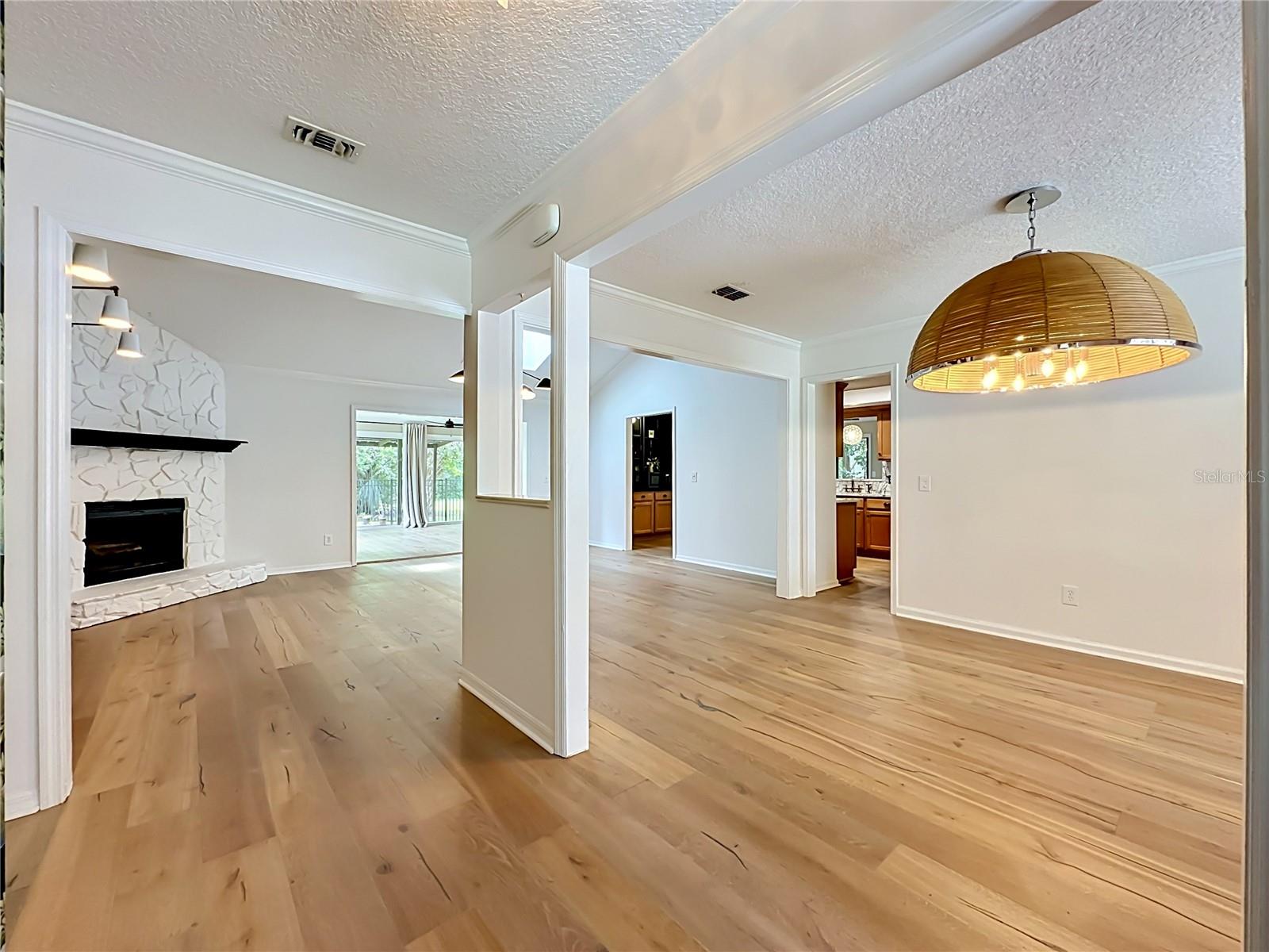 Image 3 of 63 For 103 Neptune Court