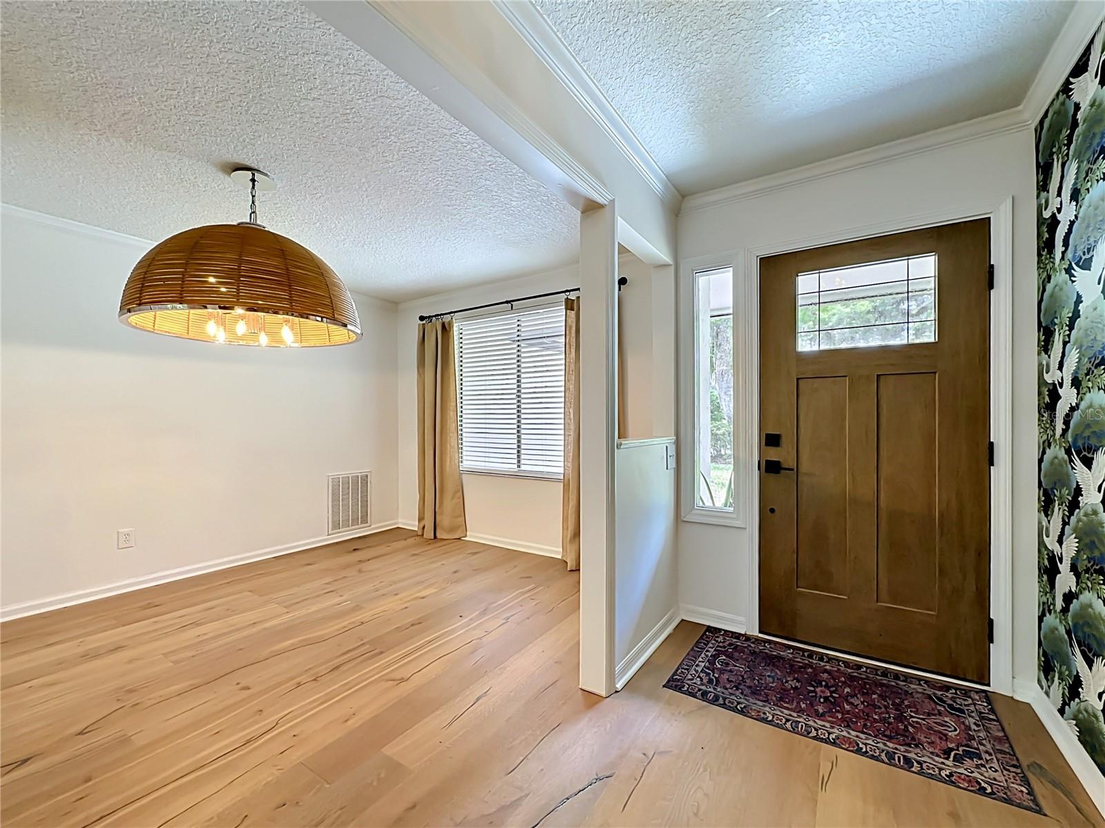 Image 4 of 63 For 103 Neptune Court