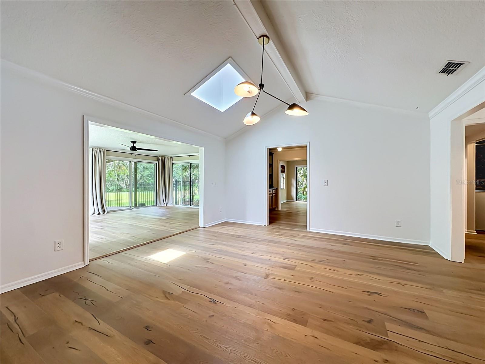 Image 9 of 63 For 103 Neptune Court