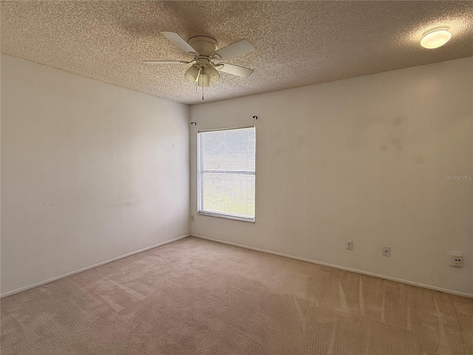 Image 13 of 23 For 1305 Park Villa Place