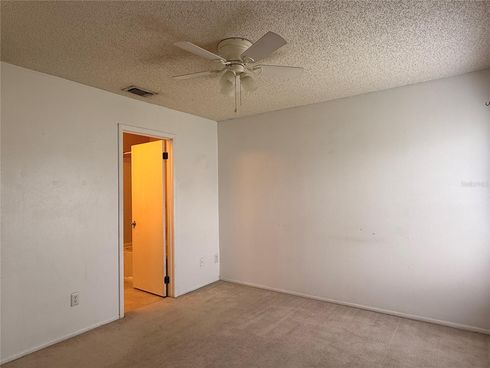Image 15 of 23 For 1305 Park Villa Place