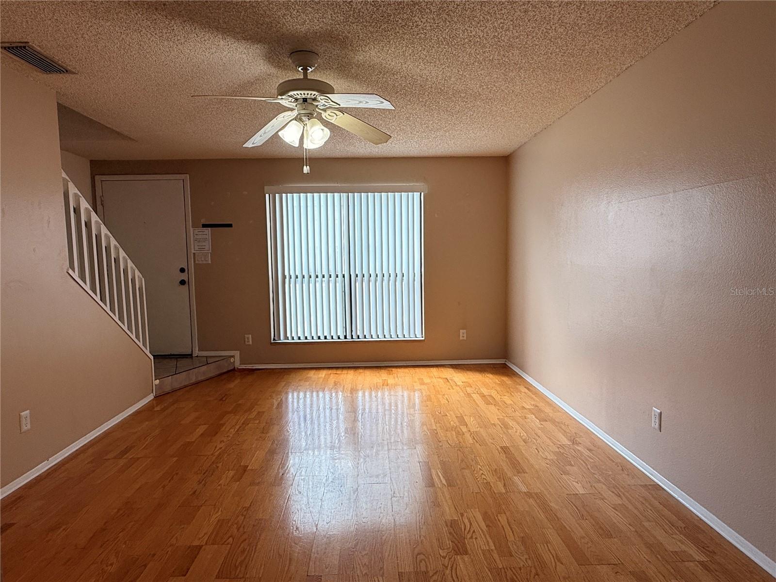 Image 3 of 23 For 1305 Park Villa Place