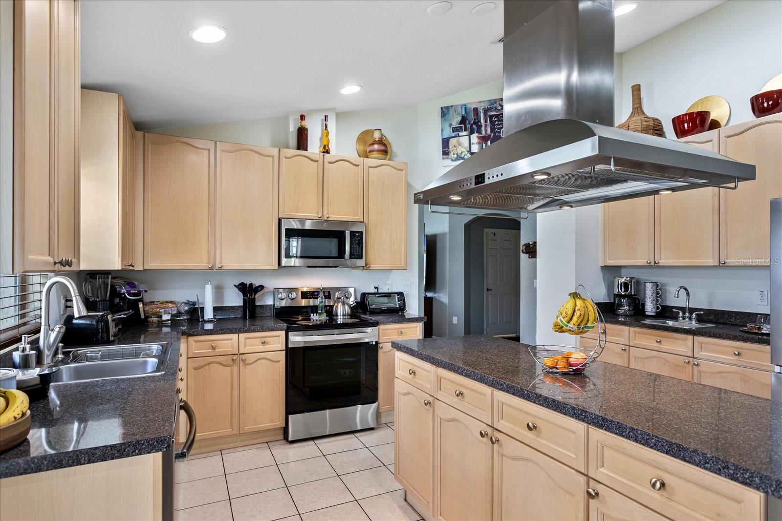 Image 10 of 28 For 2886 Oconnell Drive