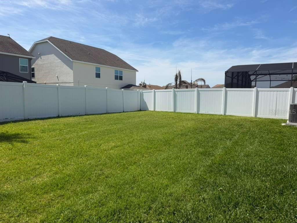 Image 12 of 14 For 708 Marsh Reed Drive