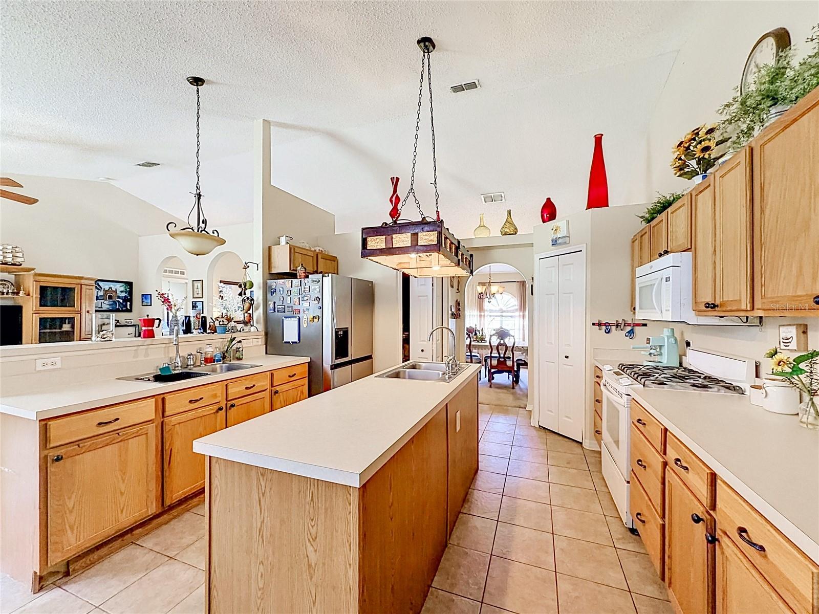 Image 12 of 54 For 7400 Lake Marni Court