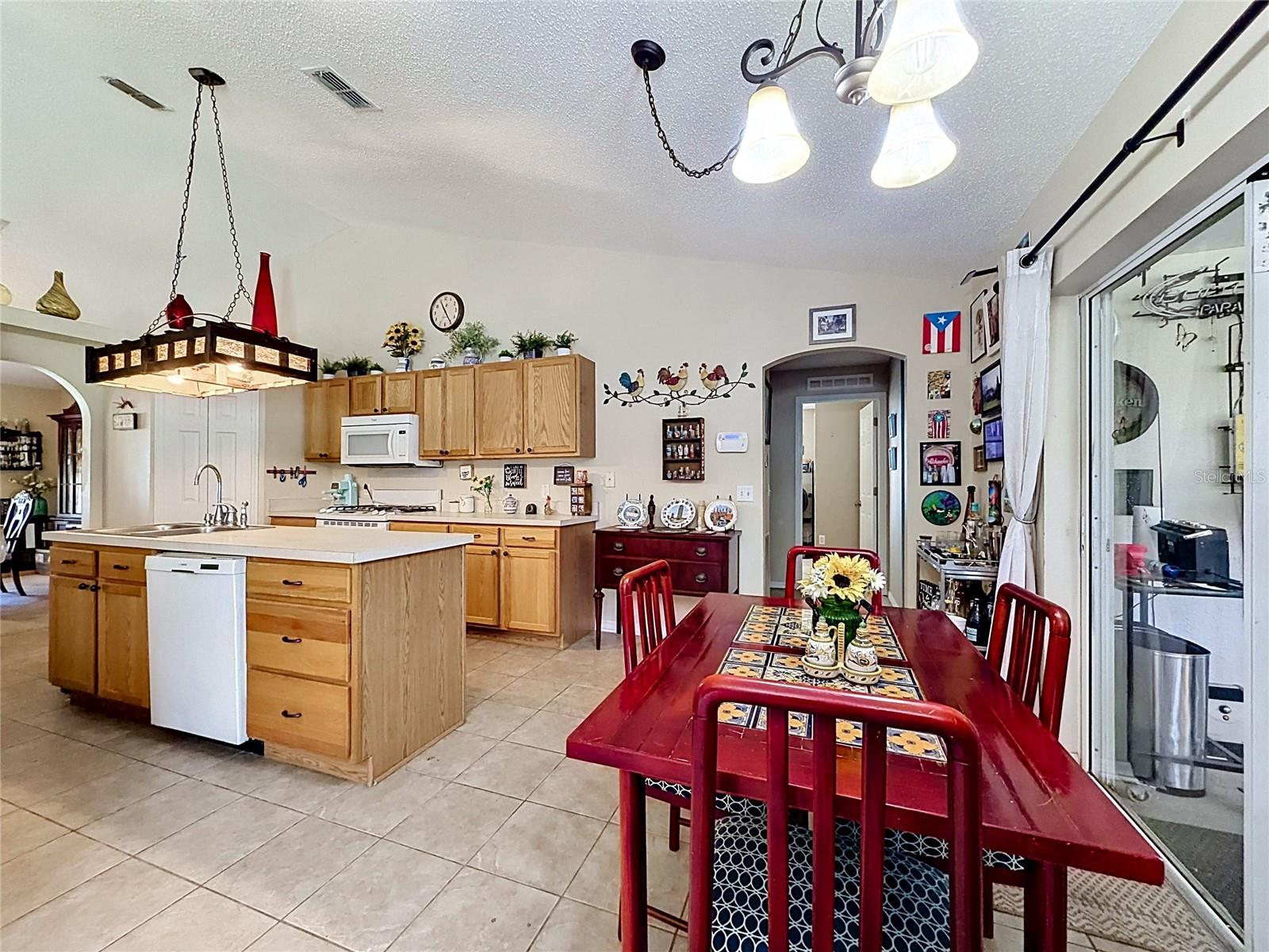 Image 20 of 54 For 7400 Lake Marni Court