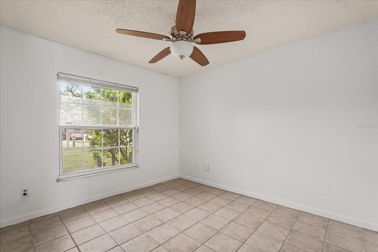 Image 14 of 38 For 2019 Paprika Drive