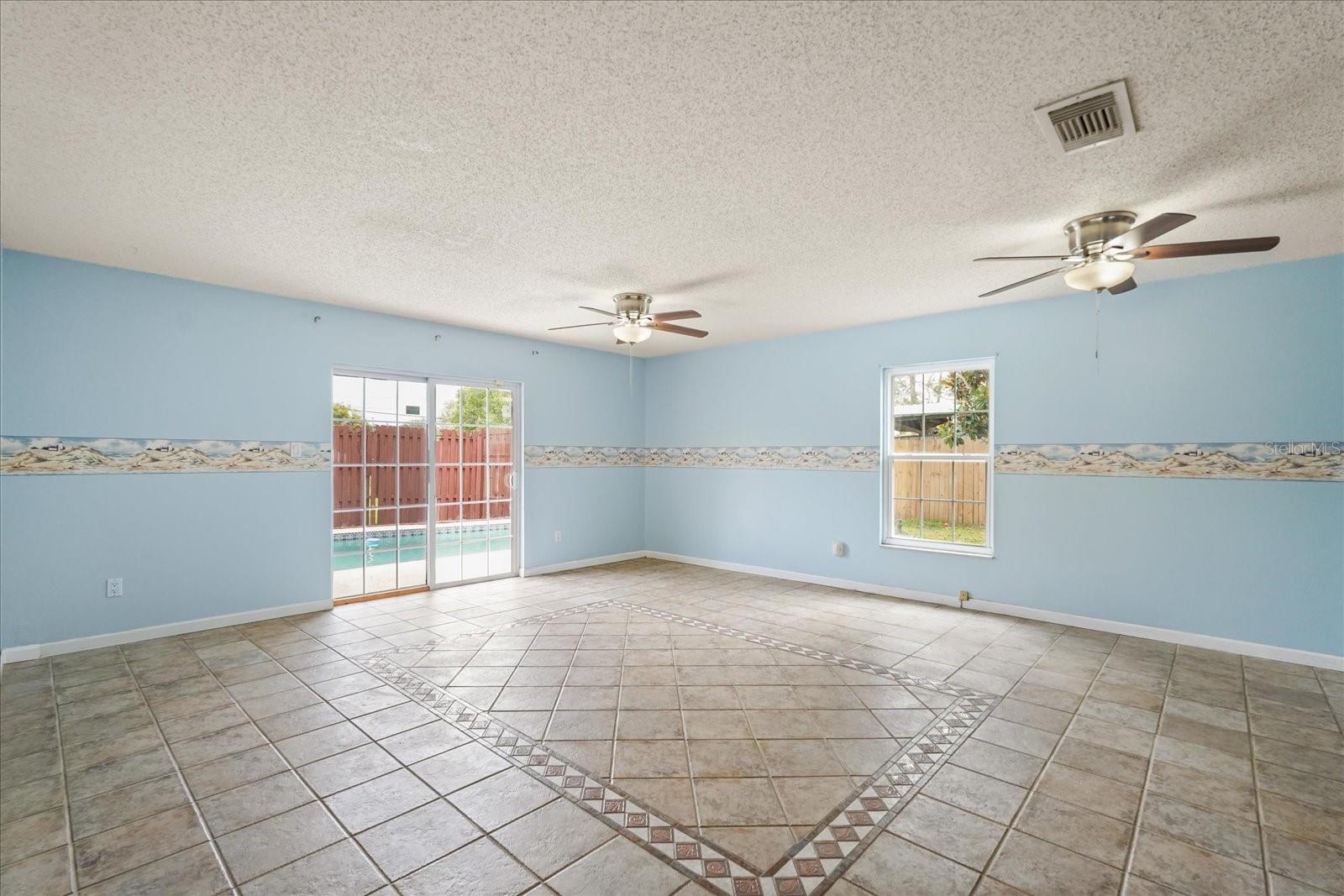 Image 9 of 38 For 2019 Paprika Drive