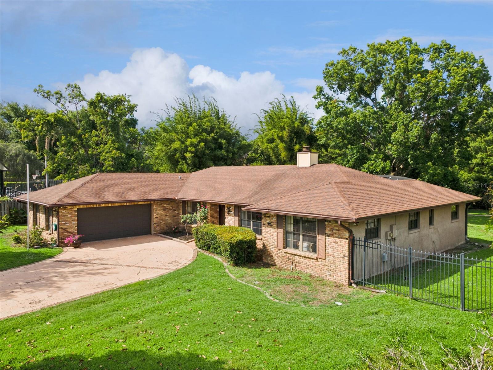 Details for 4909 Lake Gatlin Woods Court, ORLANDO, FL 32806