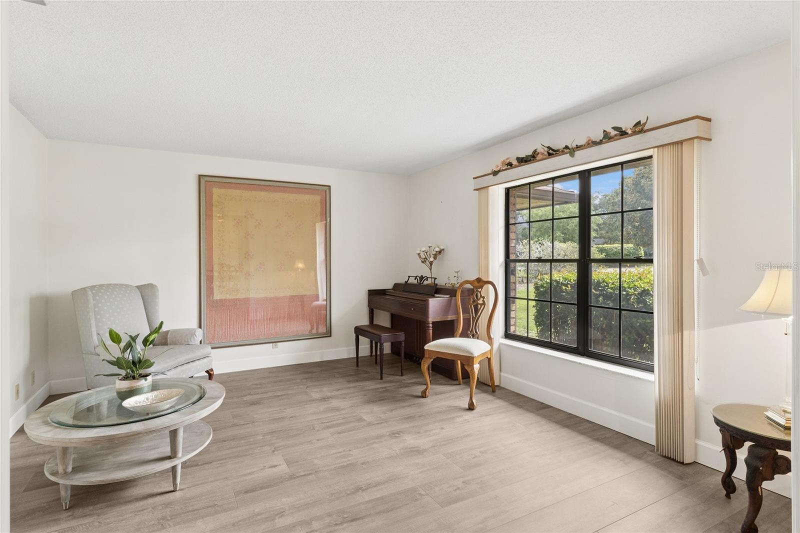 Image 16 of 59 For 4909 Lake Gatlin Woods Court