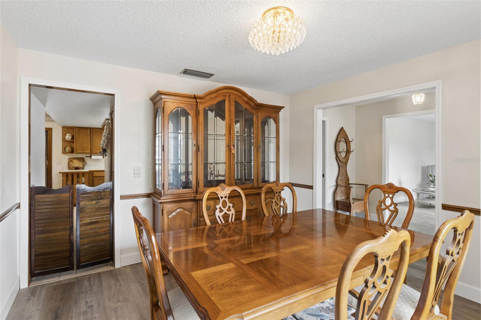 Image 18 of 59 For 4909 Lake Gatlin Woods Court