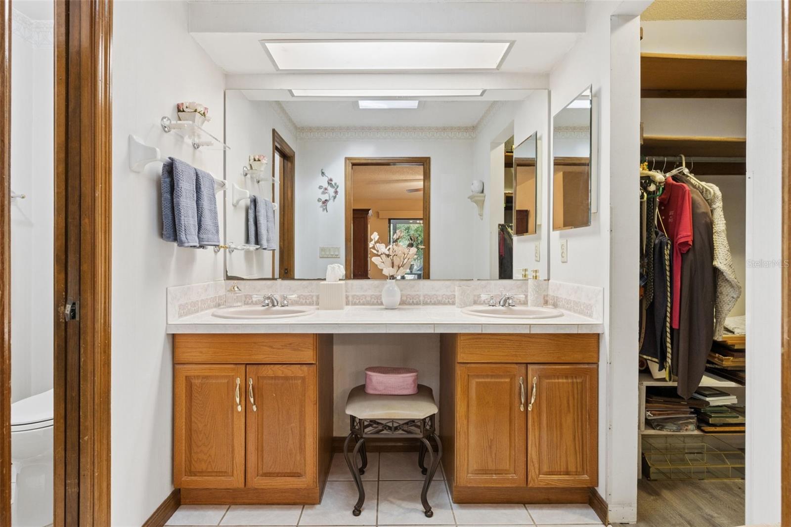 Image 31 of 59 For 4909 Lake Gatlin Woods Court