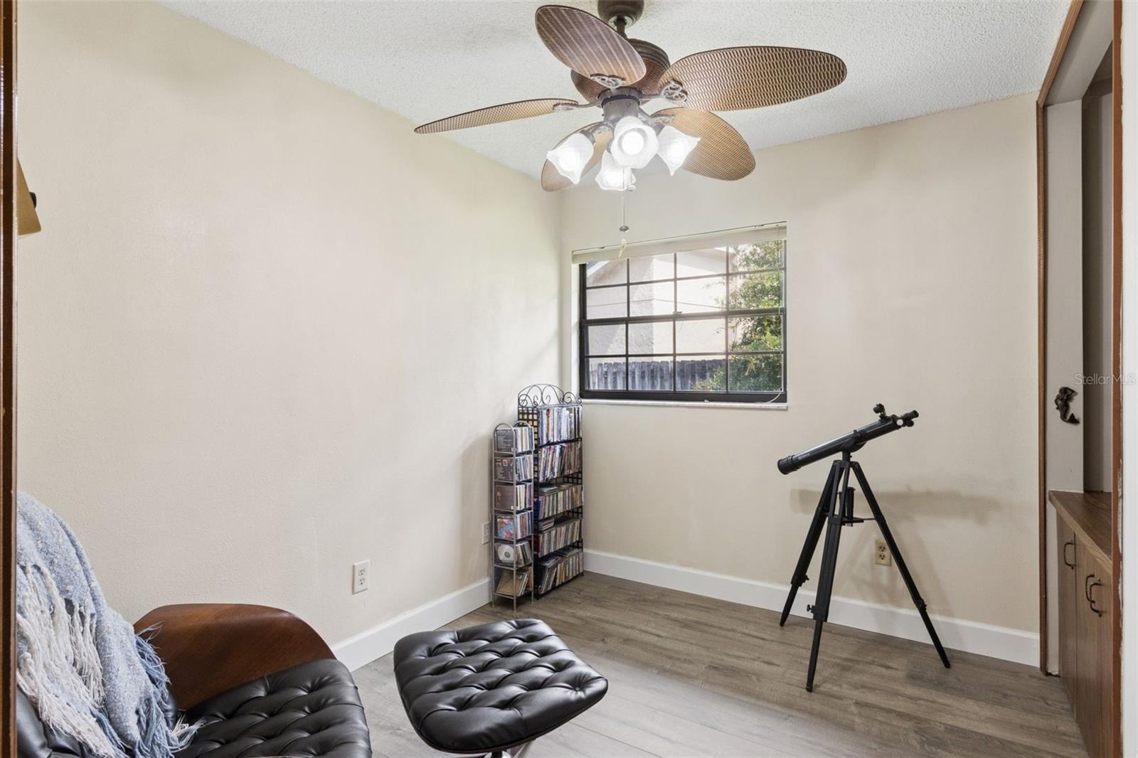Image 39 of 59 For 4909 Lake Gatlin Woods Court