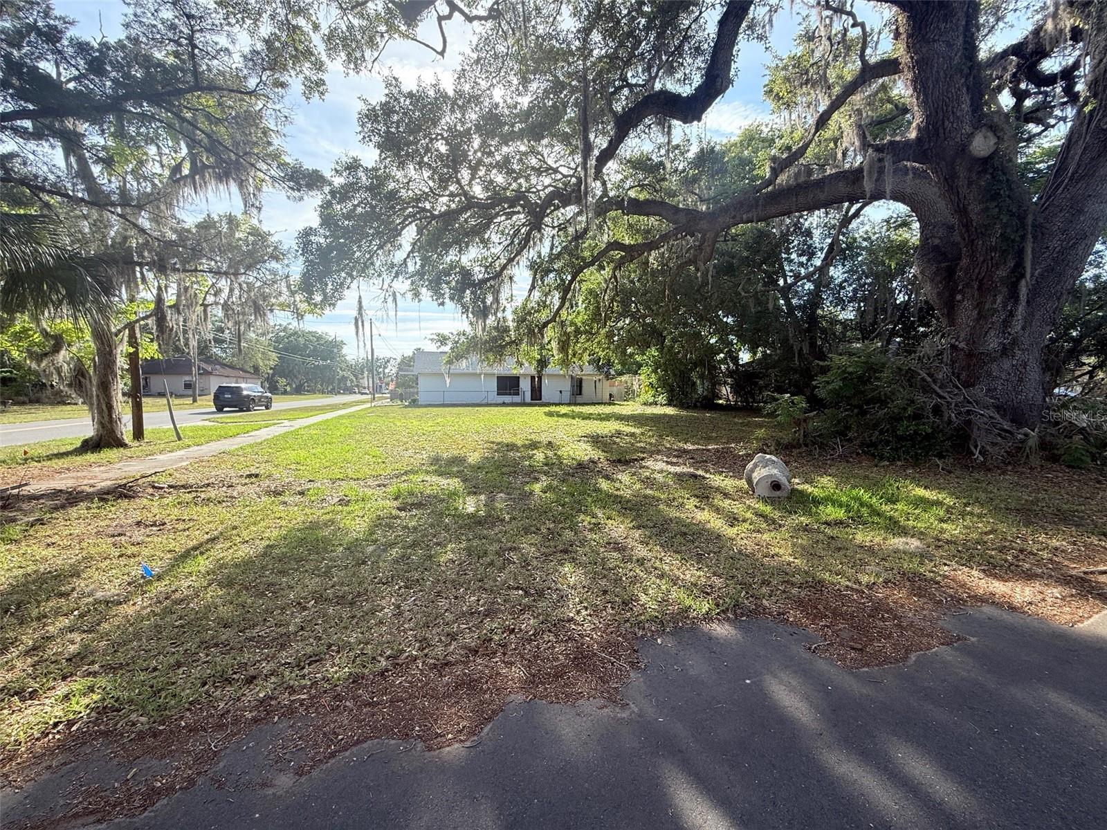 Image 2 of 5 For 516 5th Street