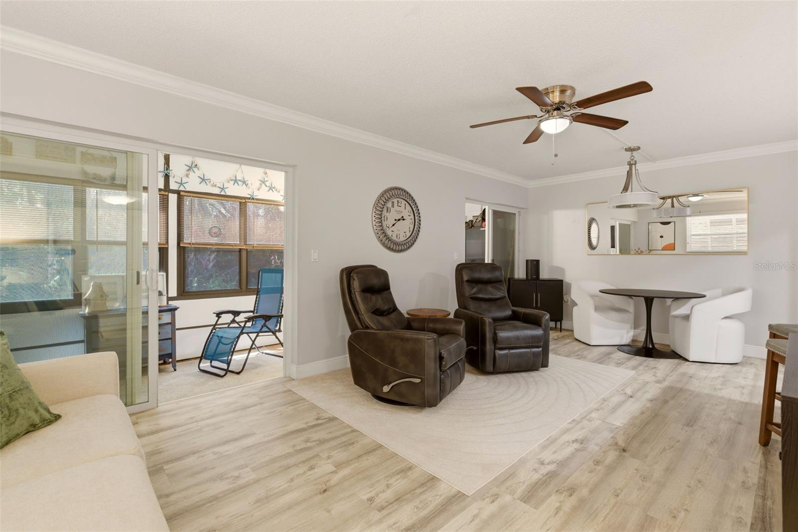 Image 10 of 39 For 130 Jasmine Woods Court 2c