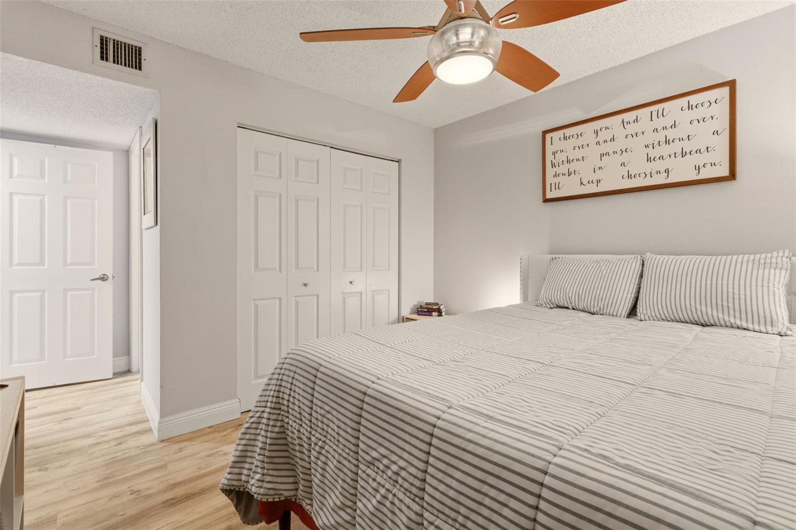 Image 23 of 39 For 130 Jasmine Woods Court 2c