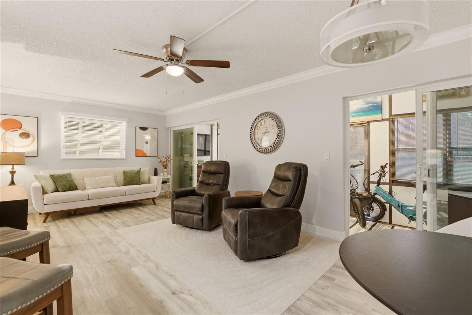Image 6 of 39 For 130 Jasmine Woods Court 2c