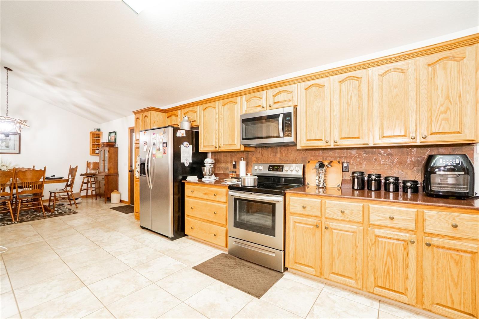 Image 9 of 25 For 8600 147th Avenue Road