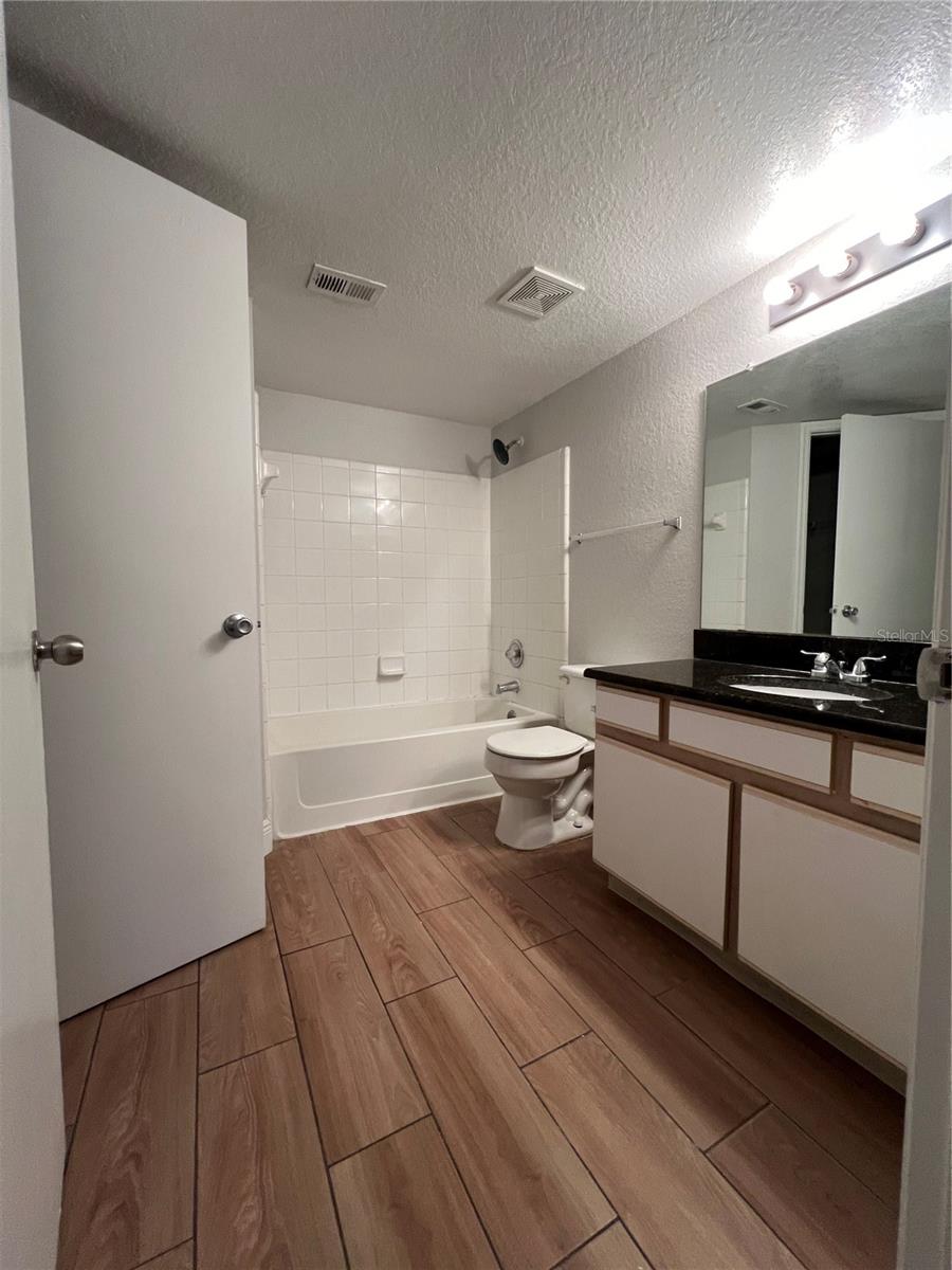 Image 17 of 29 For 2216 Grand Cayman Court 1435