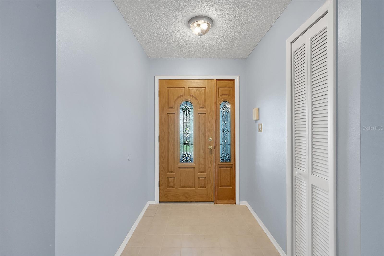 Image 14 of 44 For 5933 Groveline Drive