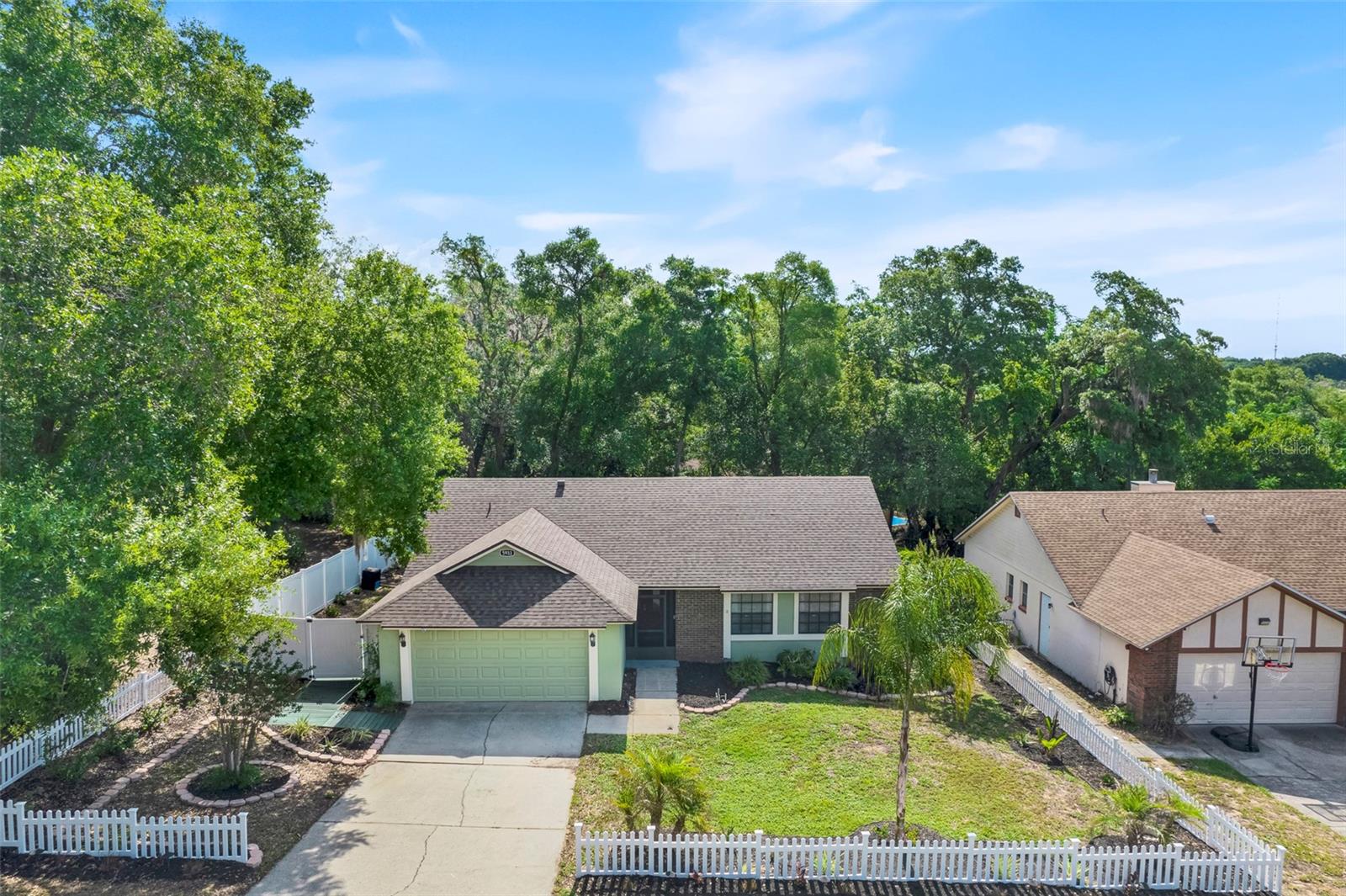 Image 5 of 44 For 5933 Groveline Drive