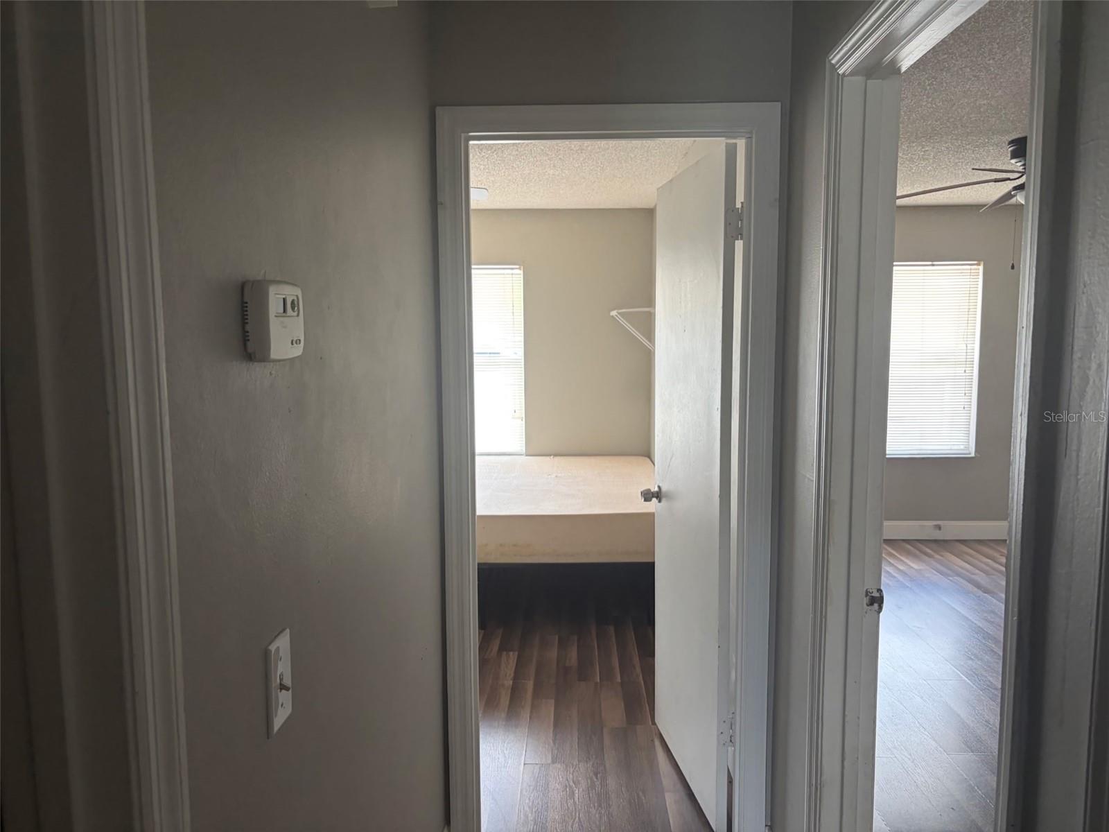 Image 4 of 6 For 4314 Pershing Pointe Place 7