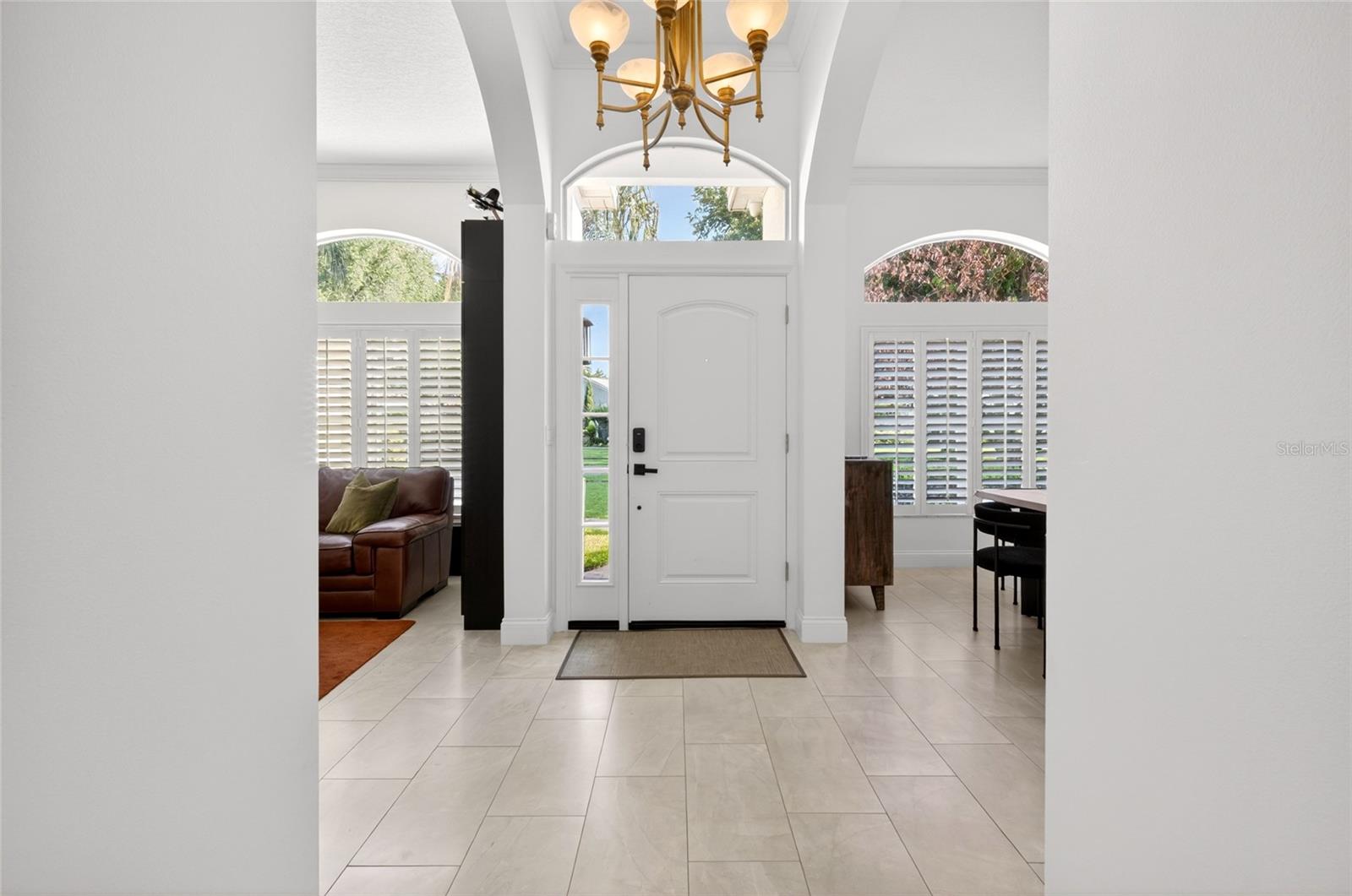 Image 20 of 55 For 7524 Lindenhurst Drive