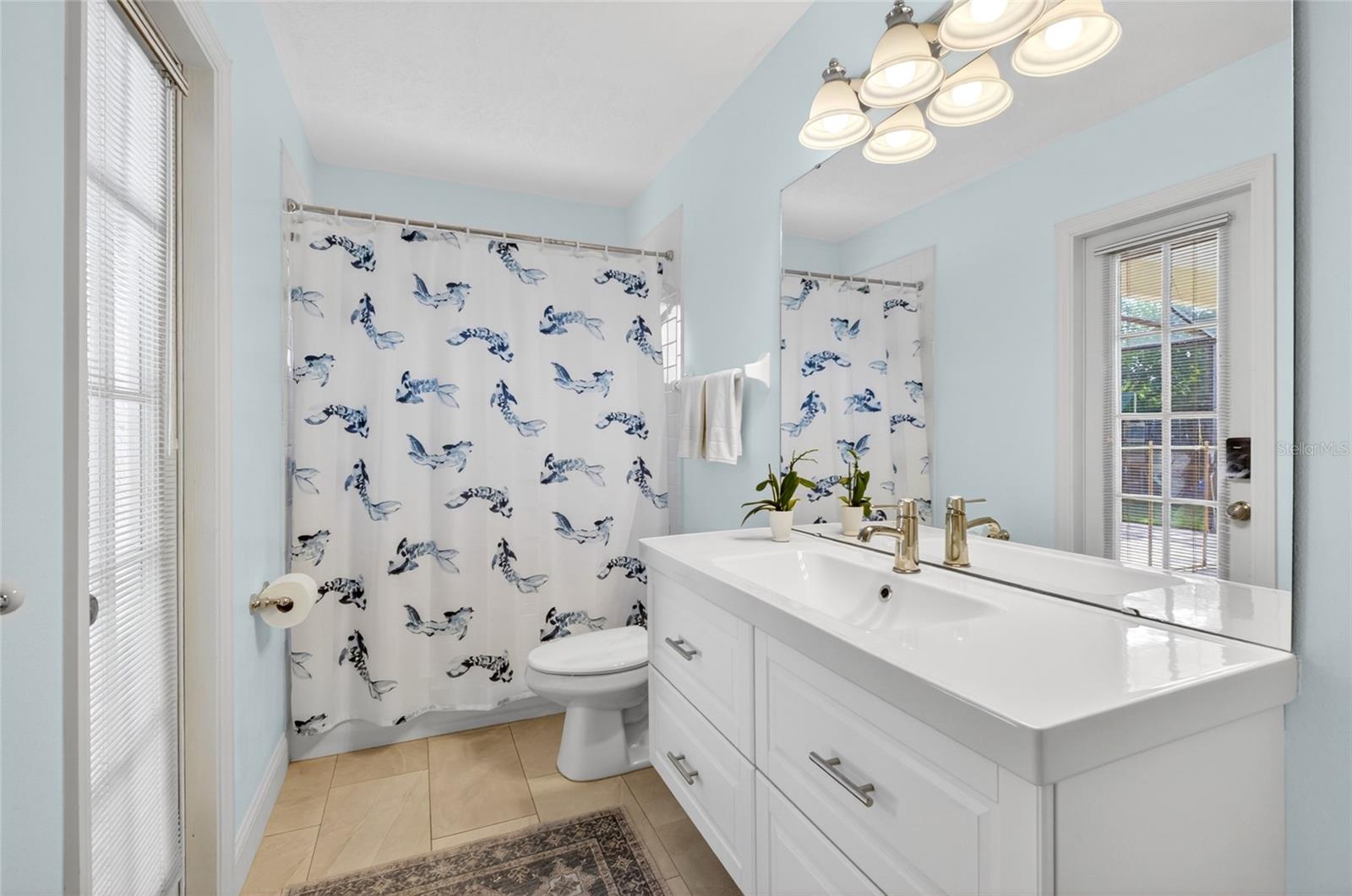 Image 35 of 55 For 7524 Lindenhurst Drive