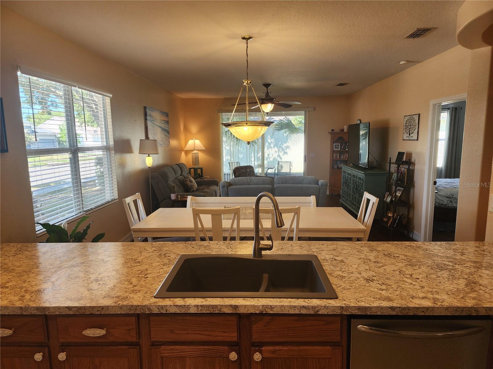 Image 11 of 27 For 801 Cressa Circle