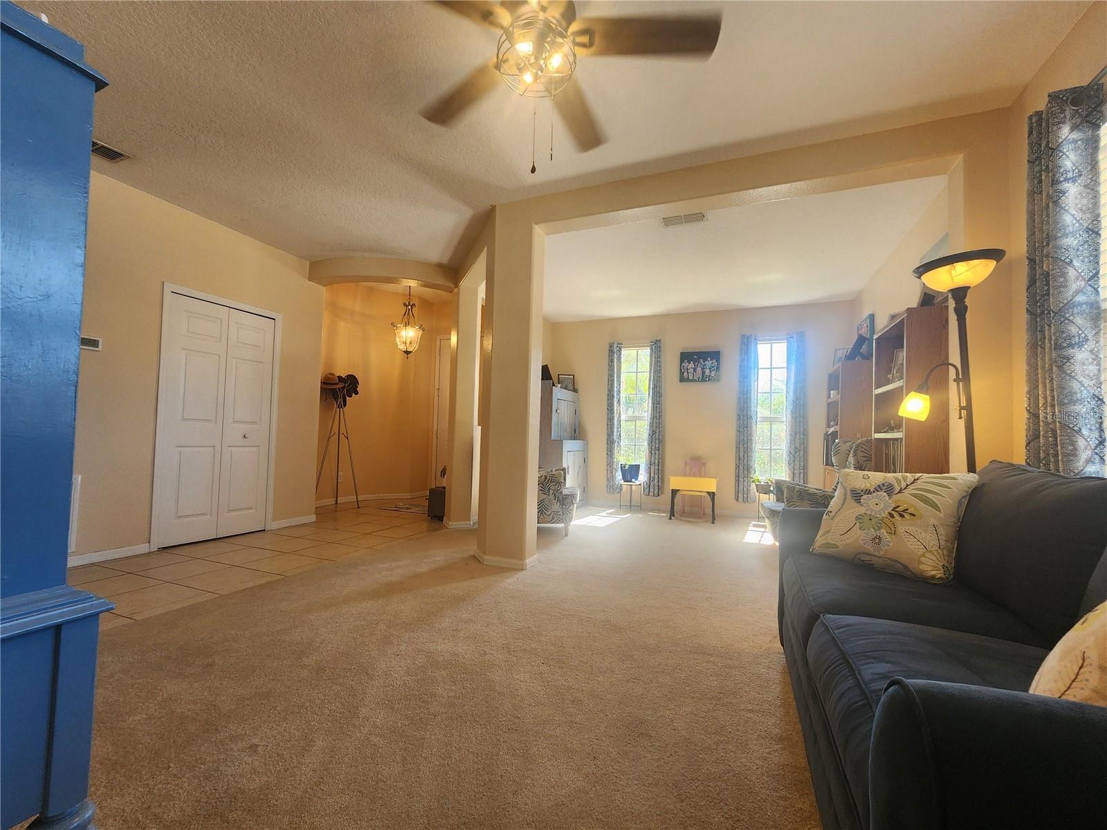 Image 7 of 27 For 801 Cressa Circle