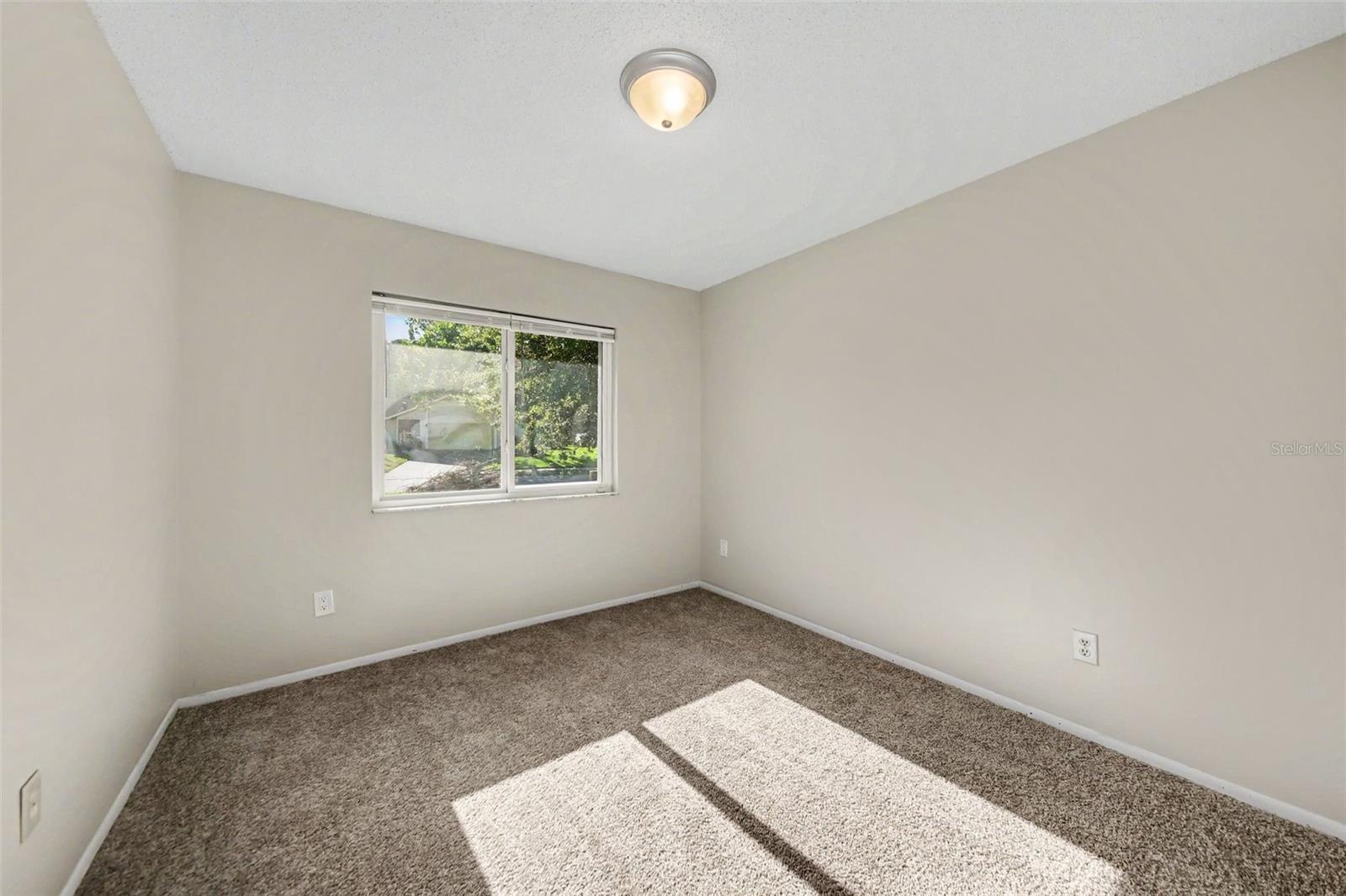 Image 10 of 15 For 7734 Lakeside Woods Drive