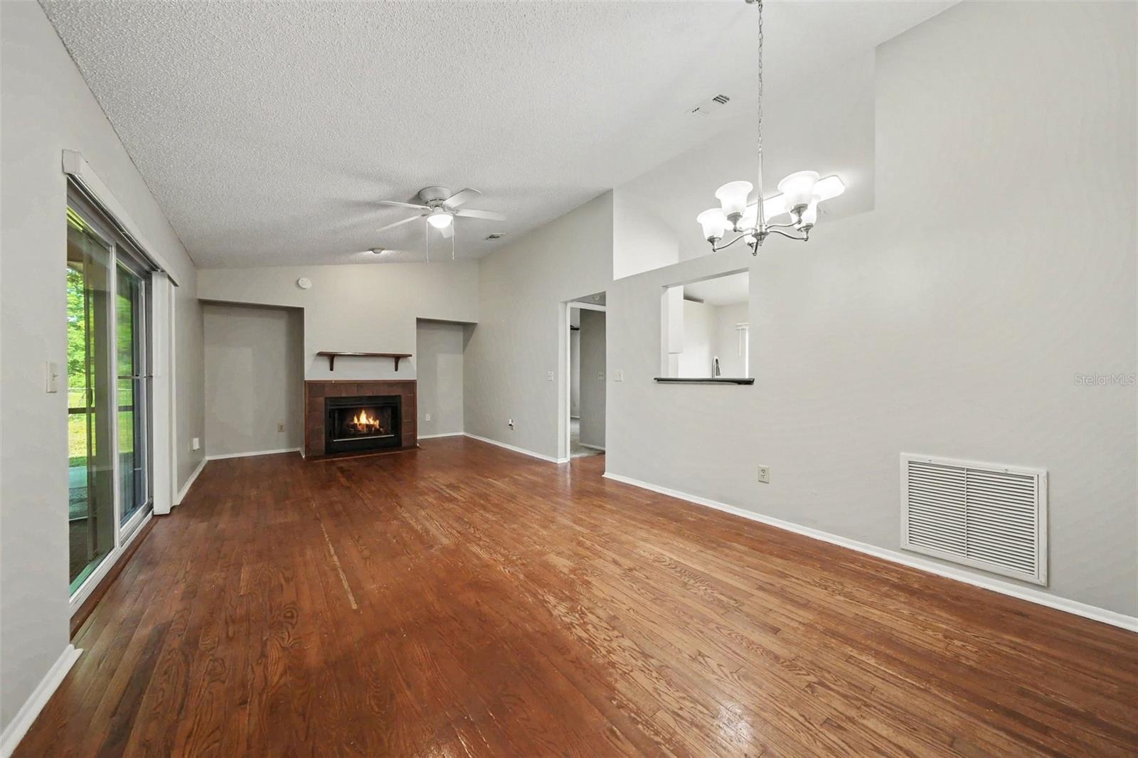 Image 3 of 15 For 7734 Lakeside Woods Drive