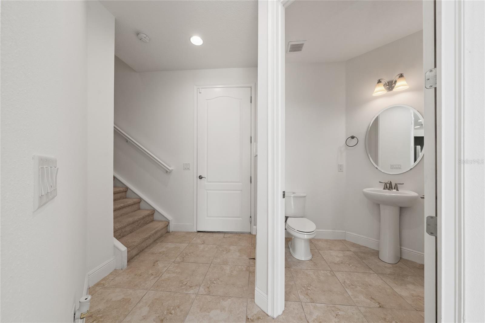 Image 13 of 40 For 14017 Tarvin Street
