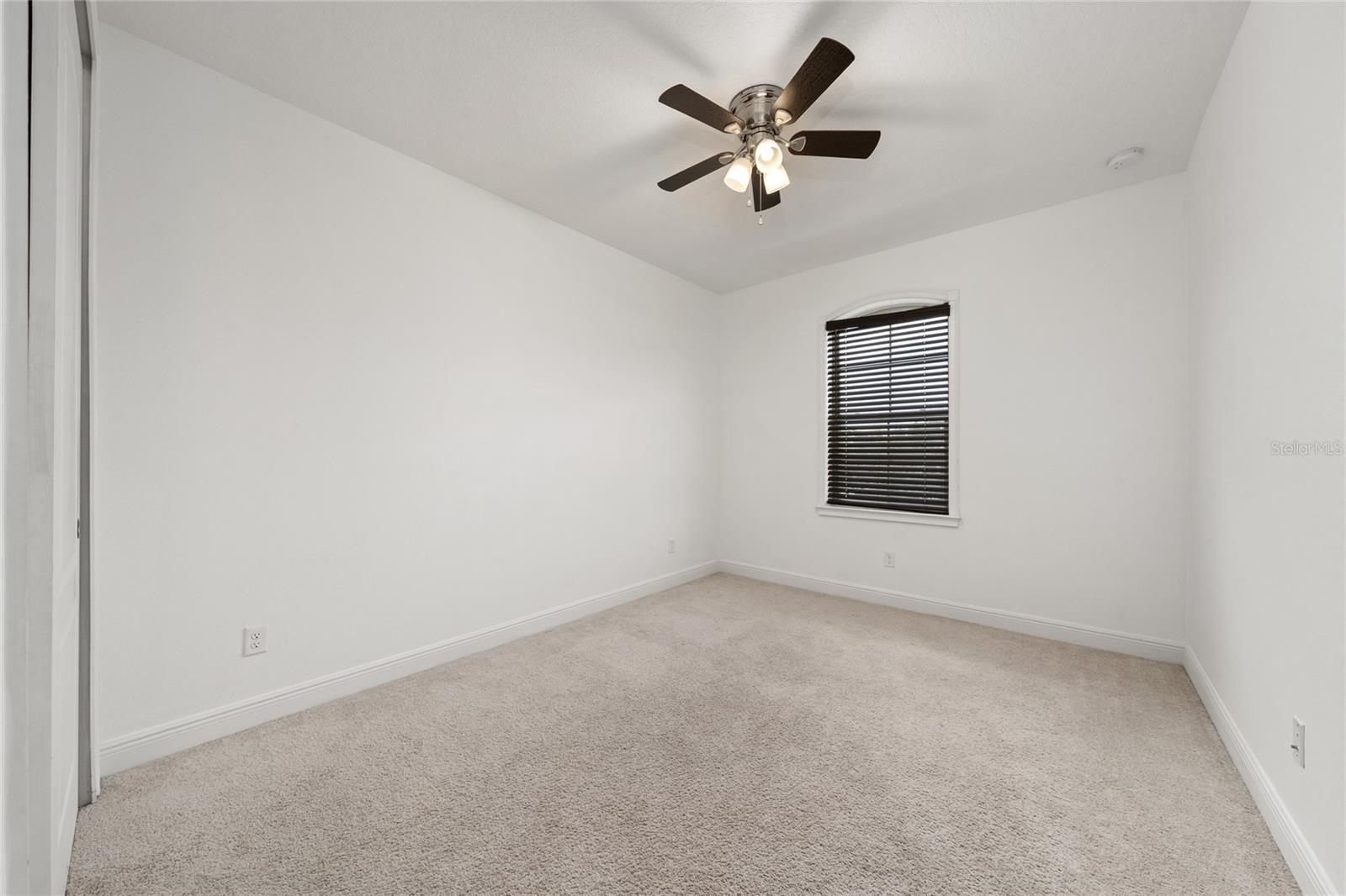 Image 16 of 40 For 14017 Tarvin Street