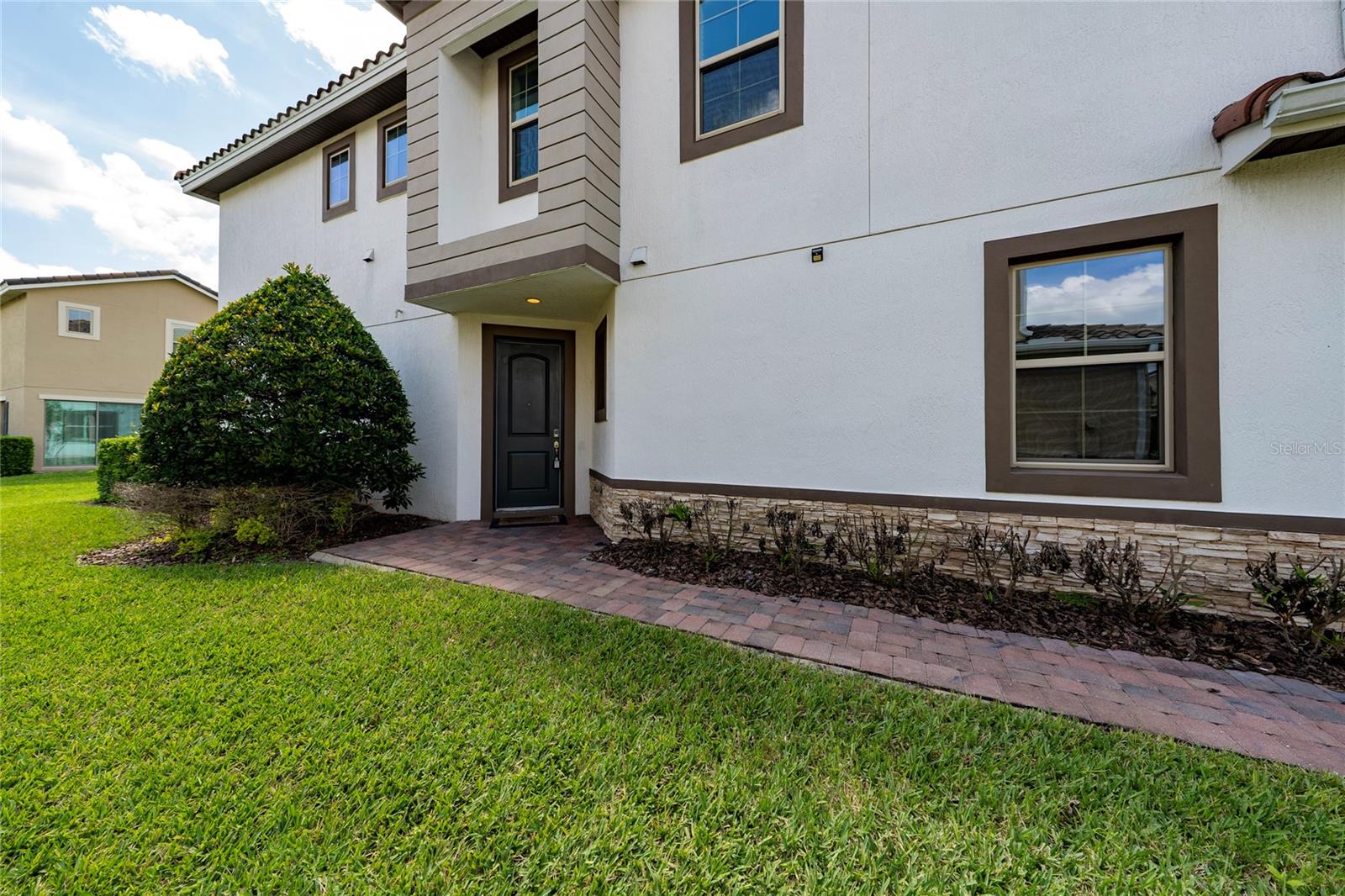 Image 3 of 40 For 14017 Tarvin Street