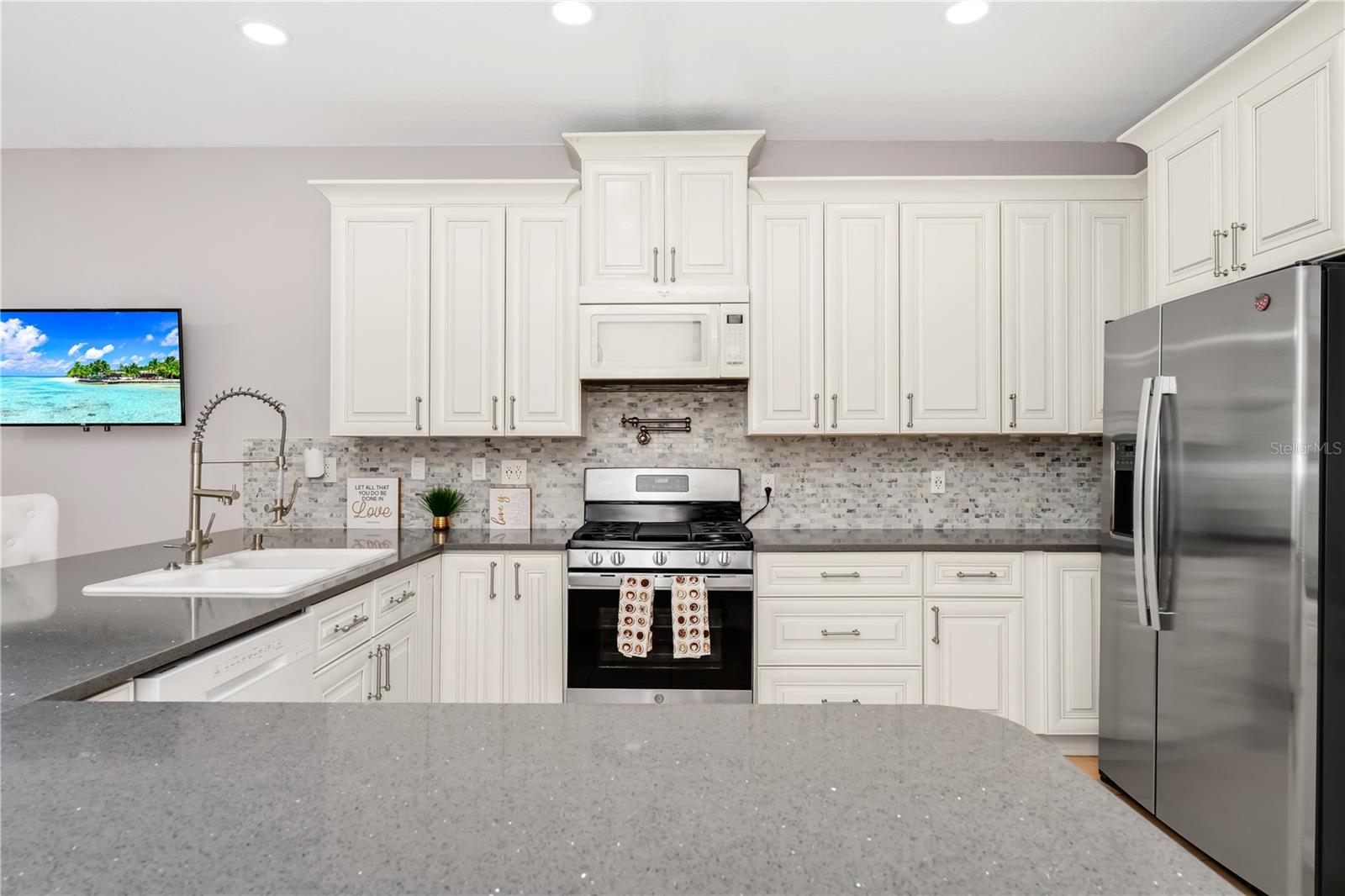 Image 30 of 39 For 10209 Andover Point Circle