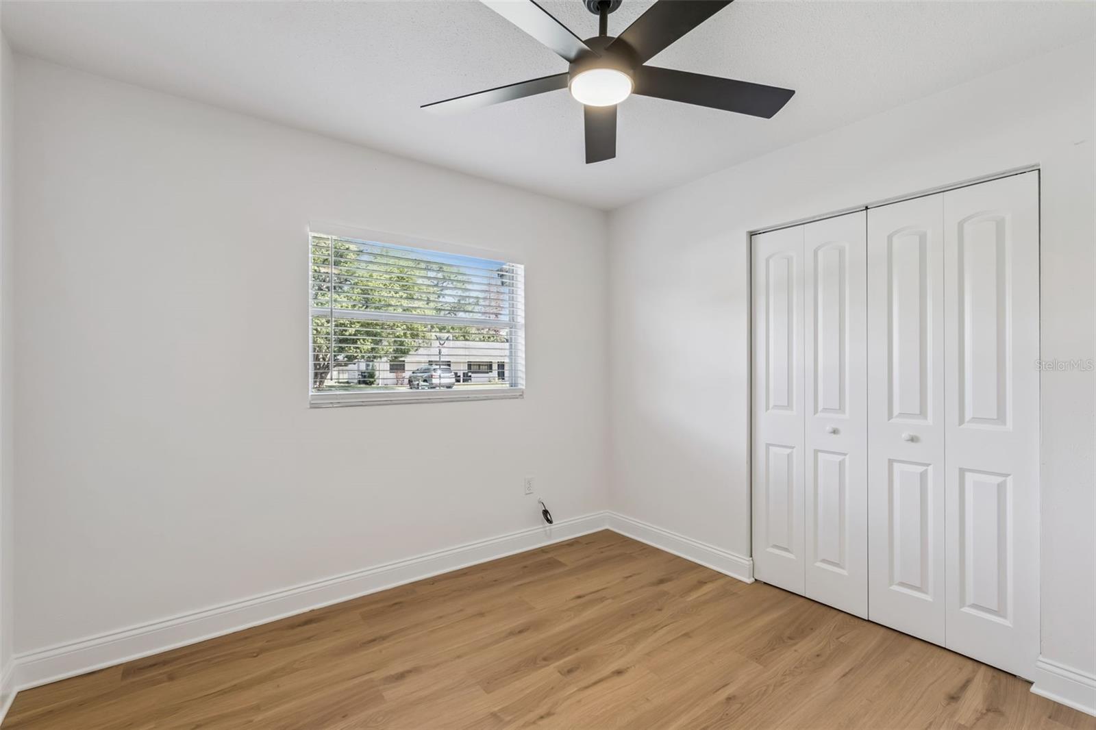 Image 30 of 39 For 819 Densmore Drive