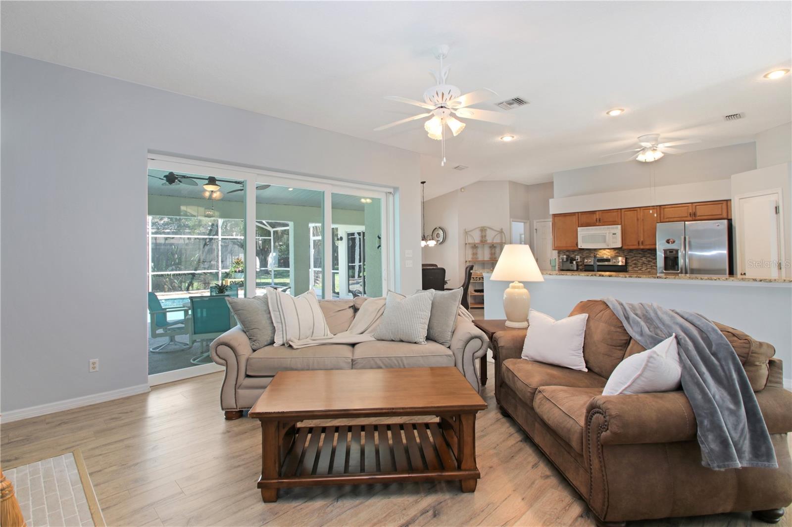 Image 11 of 45 For 11825 Overlook Drive