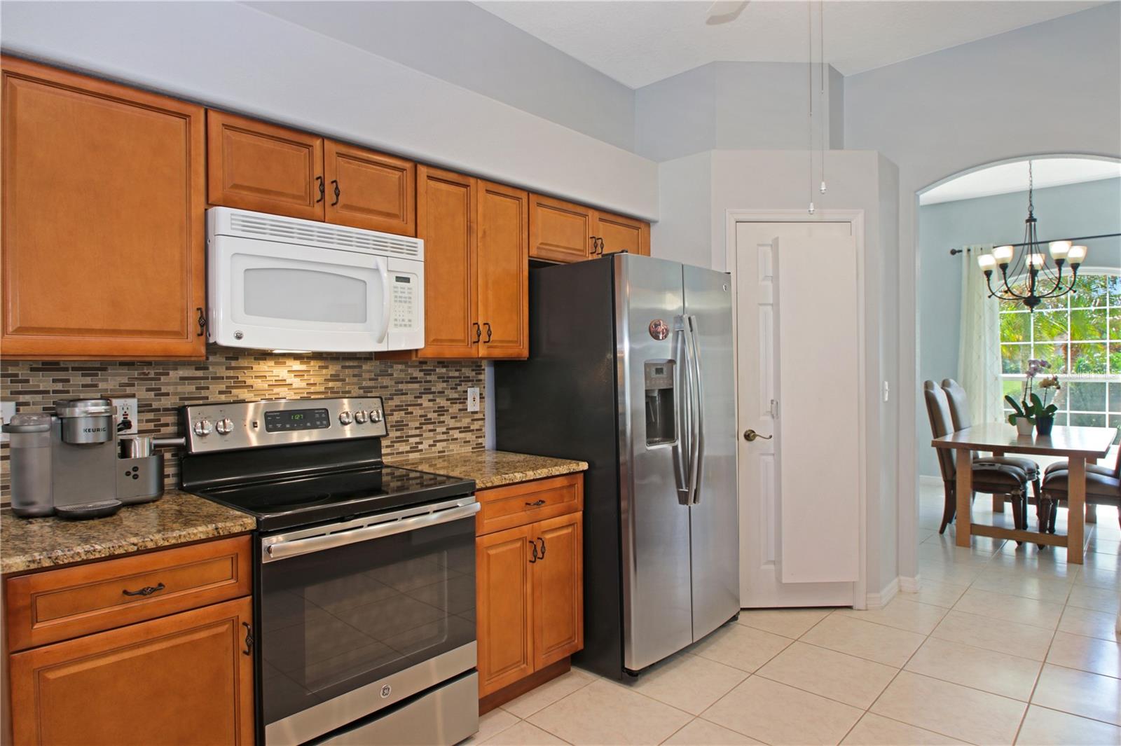 Image 14 of 45 For 11825 Overlook Drive