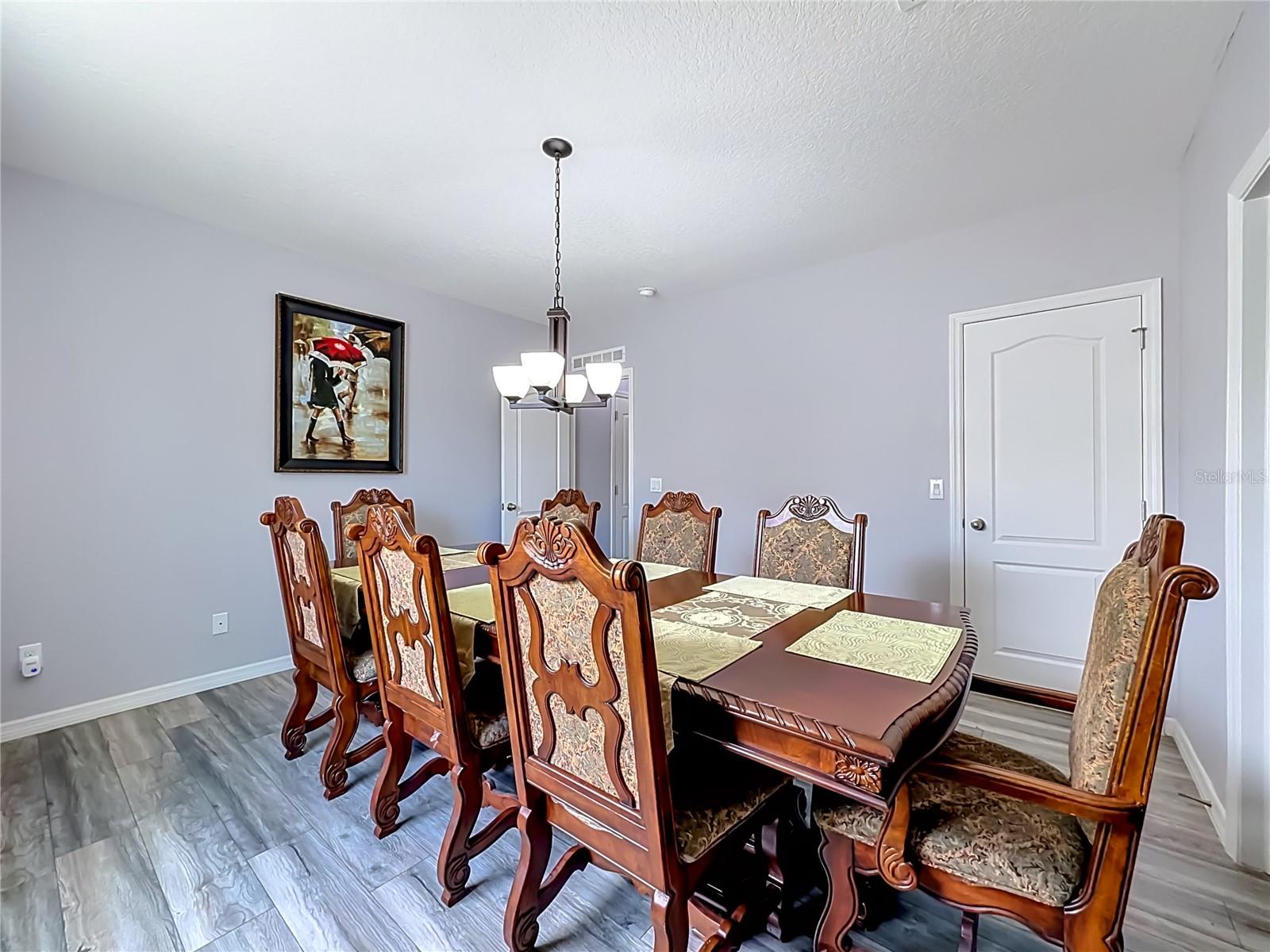 Image 18 of 81 For 15523 Gemini Drive