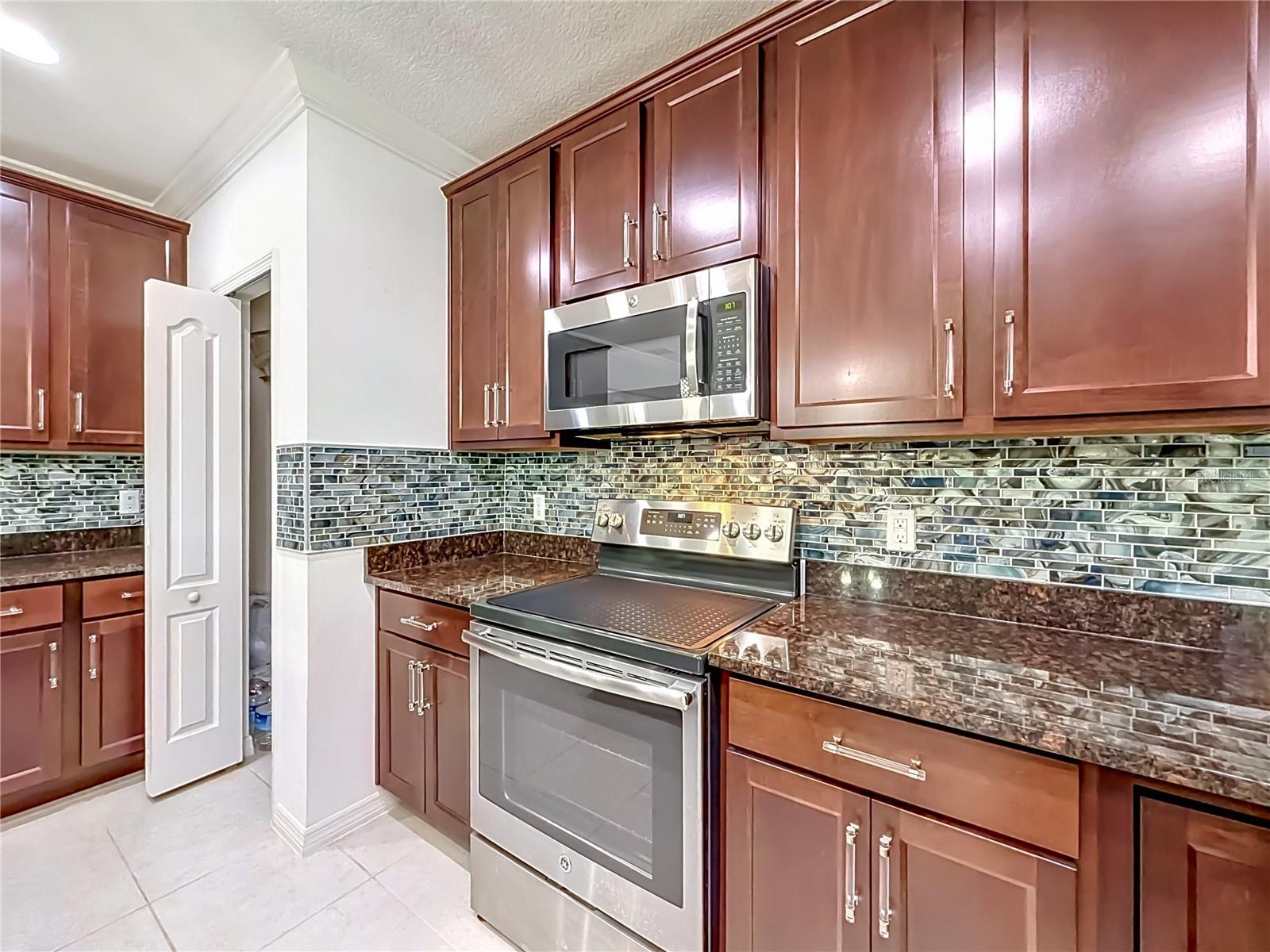 Image 32 of 81 For 15523 Gemini Drive