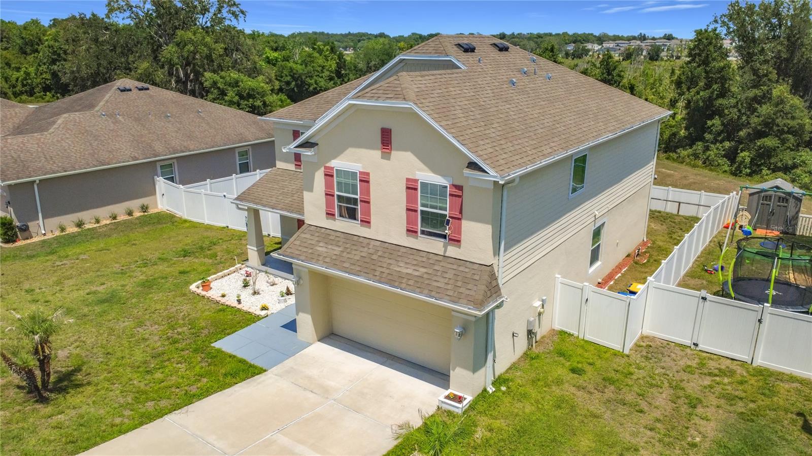 Image 5 of 81 For 15523 Gemini Drive