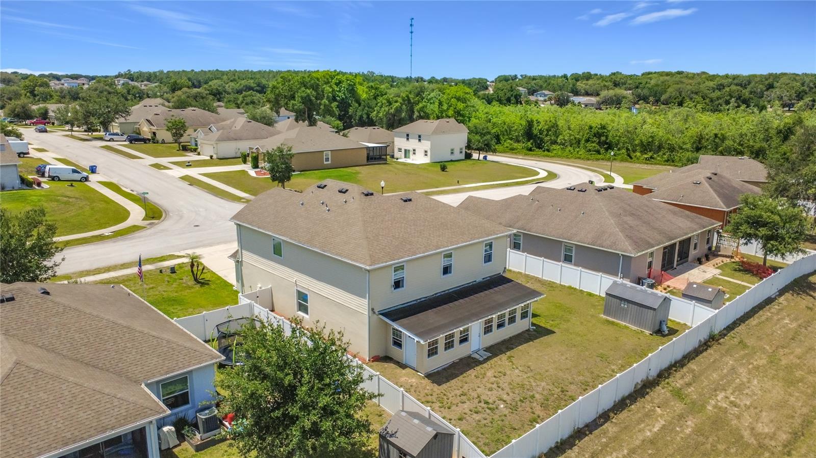 Image 71 of 81 For 15523 Gemini Drive