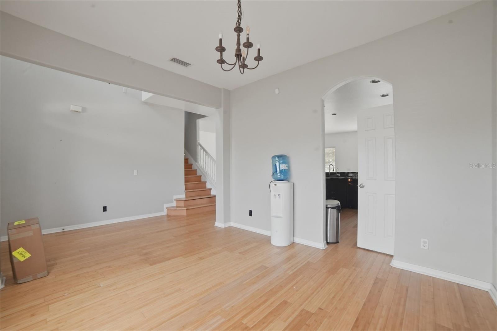 Image 13 of 36 For 234 Towerview Drive E