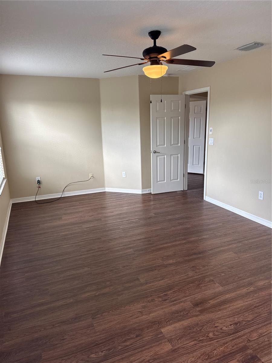 Image 19 of 22 For 13011 Avalon Crest Court