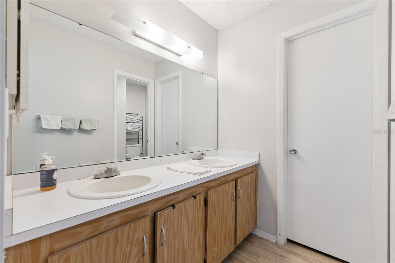 Image 12 of 20 For 201 Club House Boulevard 201