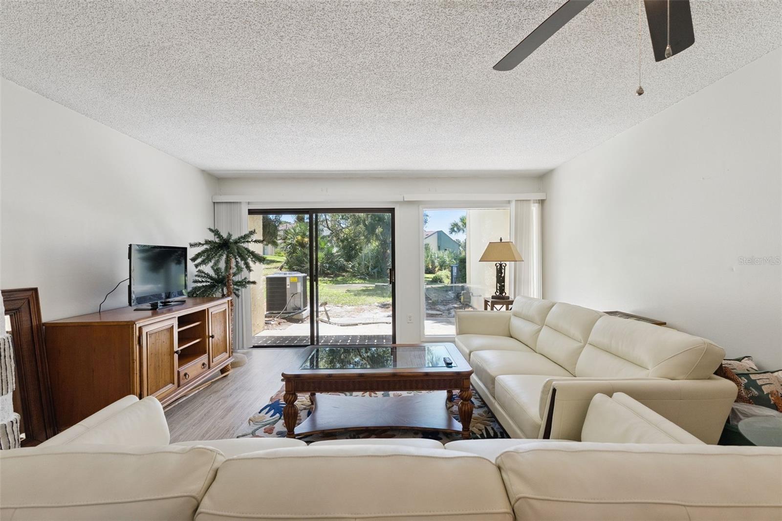 Image 3 of 20 For 201 Club House Boulevard 201