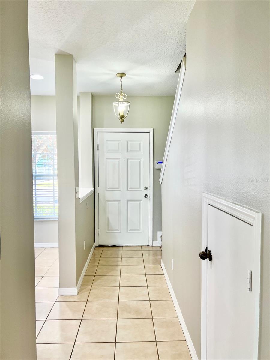 Image 3 of 27 For 9305 Jasmine Flower Lane 187