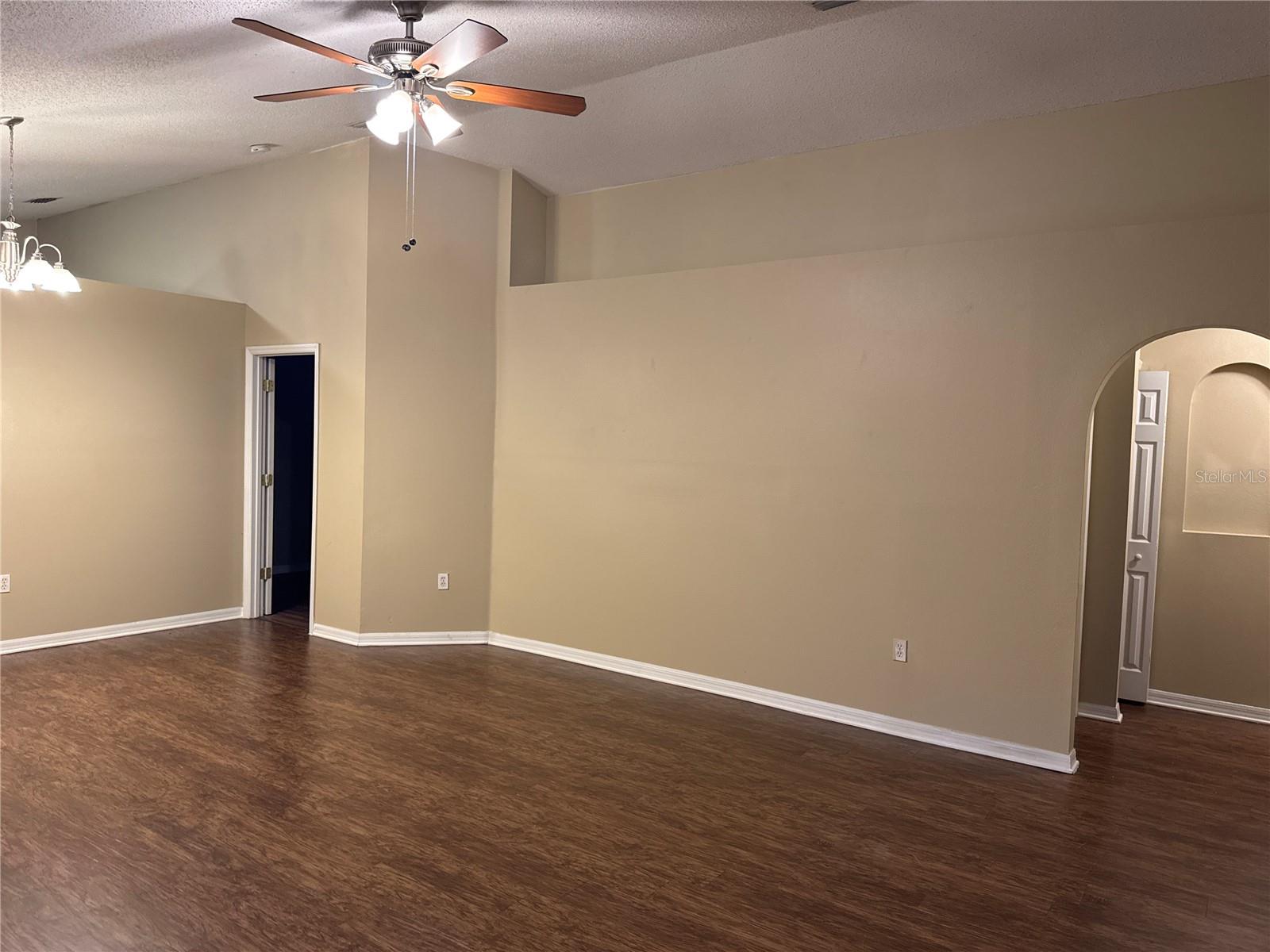 Listing photo id 0 for 5920 Rotella Drive