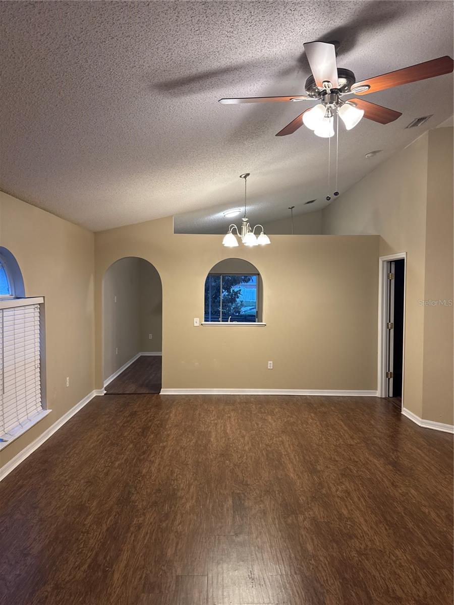Listing photo id 1 for 5920 Rotella Drive